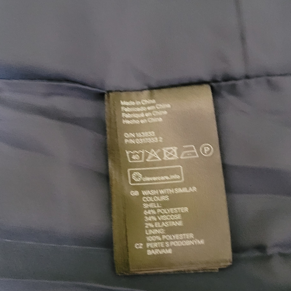 H&M Coat - Picture 5 of 5